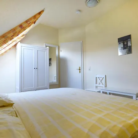 Ankerplatz Rh 3 * Prerow